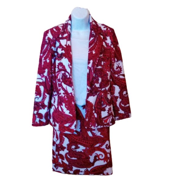 VINTAGE Red Floral Skirt Blazer Set Size 4 - Picture 8 of 8